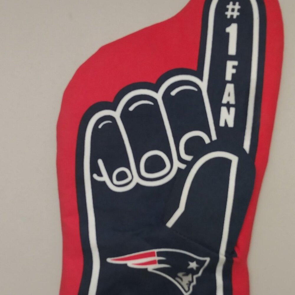 NFL New England Patriots Football Sports Memorabilia Oven Mitt #1 Fan 12" NWOT